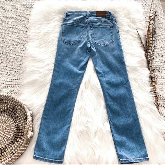Madewell Petite Roadtripper Crop Jeans 
